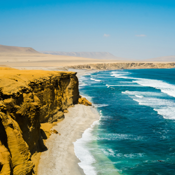 Descubre el desierto de Paracas